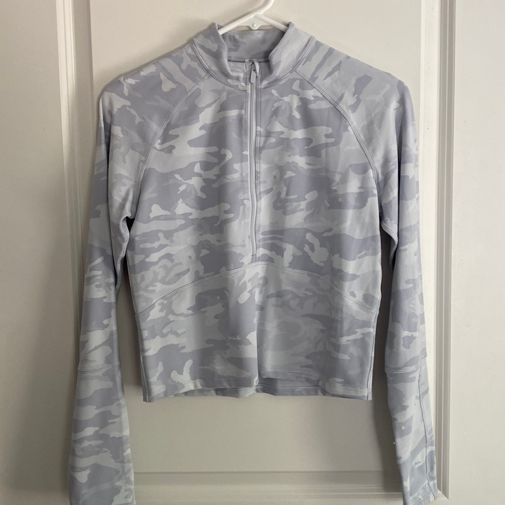 Lululemon Cropped Camo Jacket - Picture 1 of 5